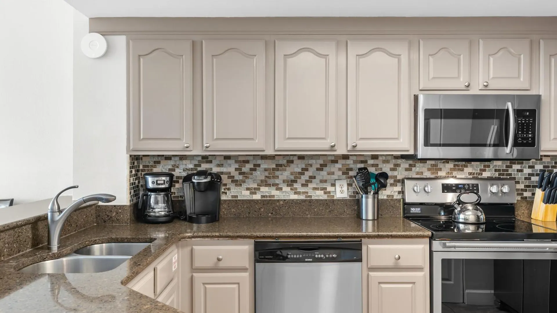 Jade East Towers 0940 By Newman-Dailey Villa Destin